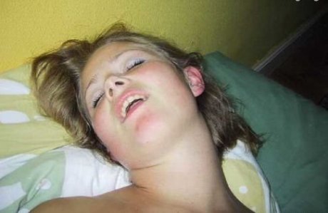Мужские и женские лица во время секса (27 фото)