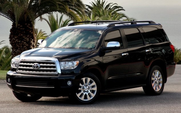    Toyota Sequoia SUV (4 )