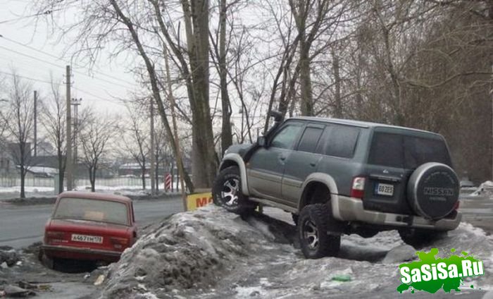 Подборка автомобильных приколов (16 фото)