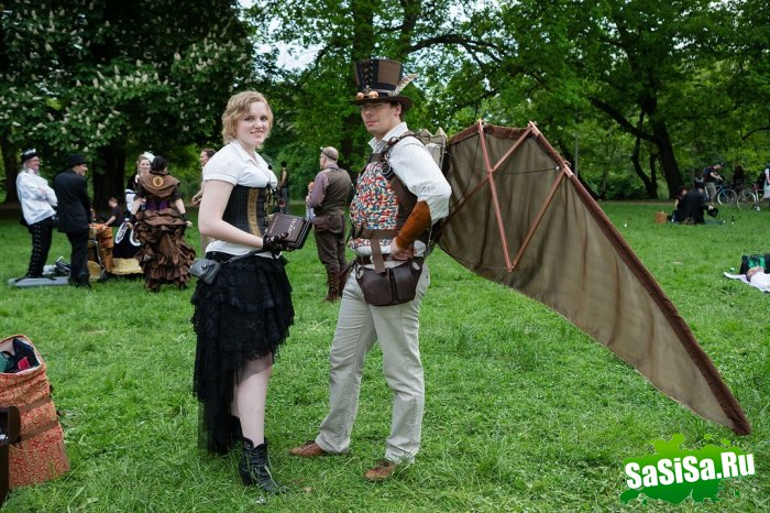  ,    Wave-Gotik Treffen (18 )