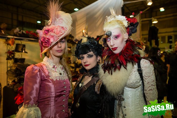  ,    Wave-Gotik Treffen (18 )