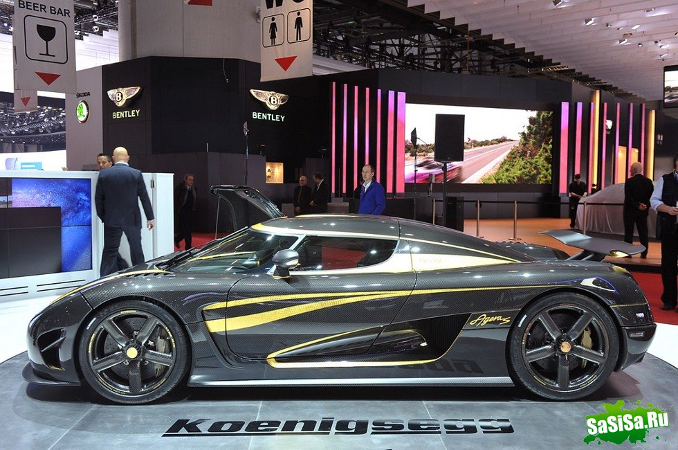 Koenigsegg Agera S Hundra:     (6 )