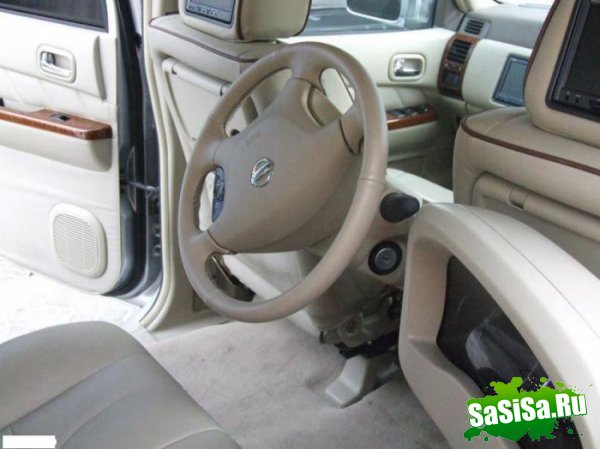 �������� Nissan Patrol (8 ����)
