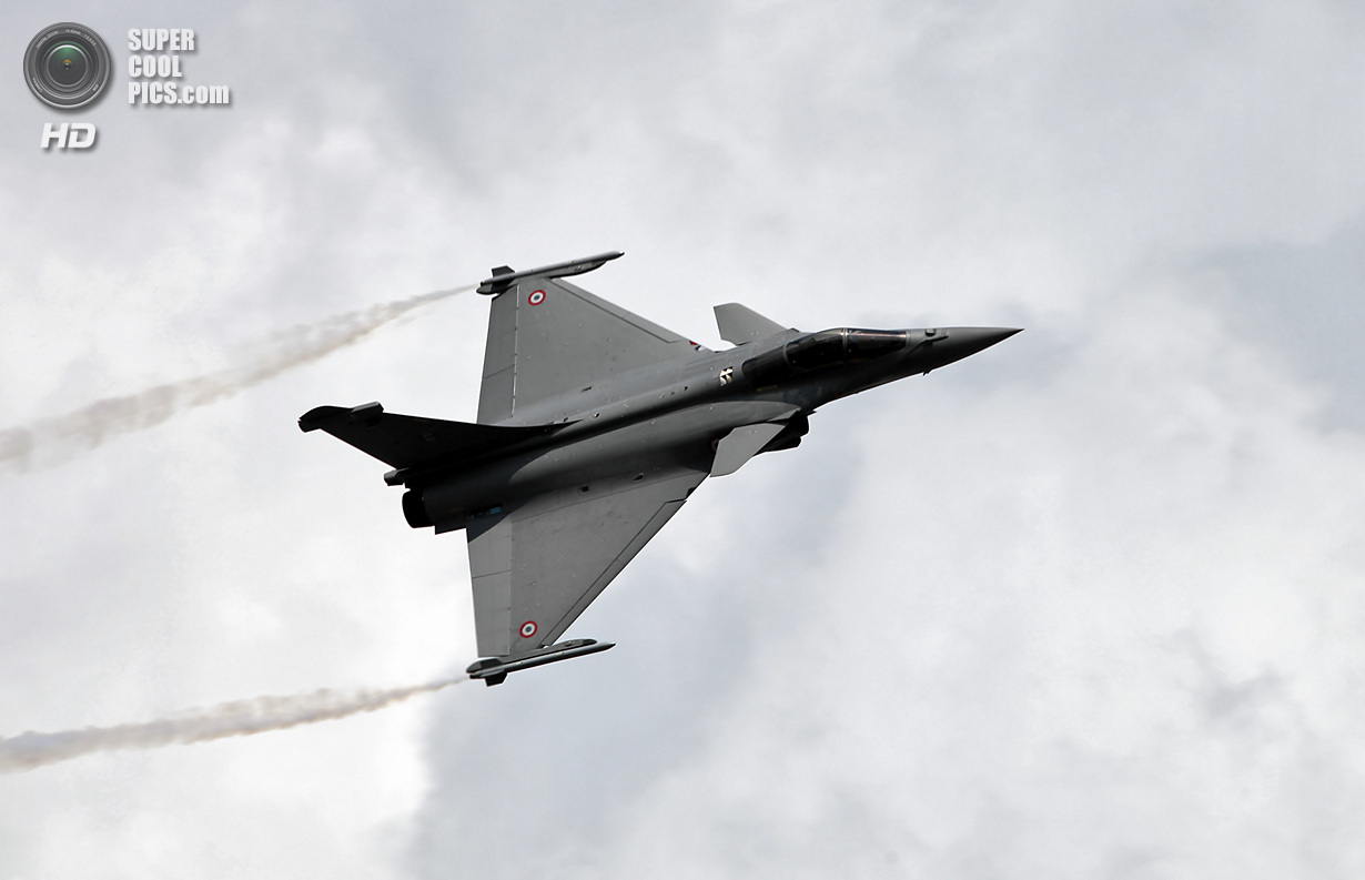 Dassault Rafale: ,   (9 )