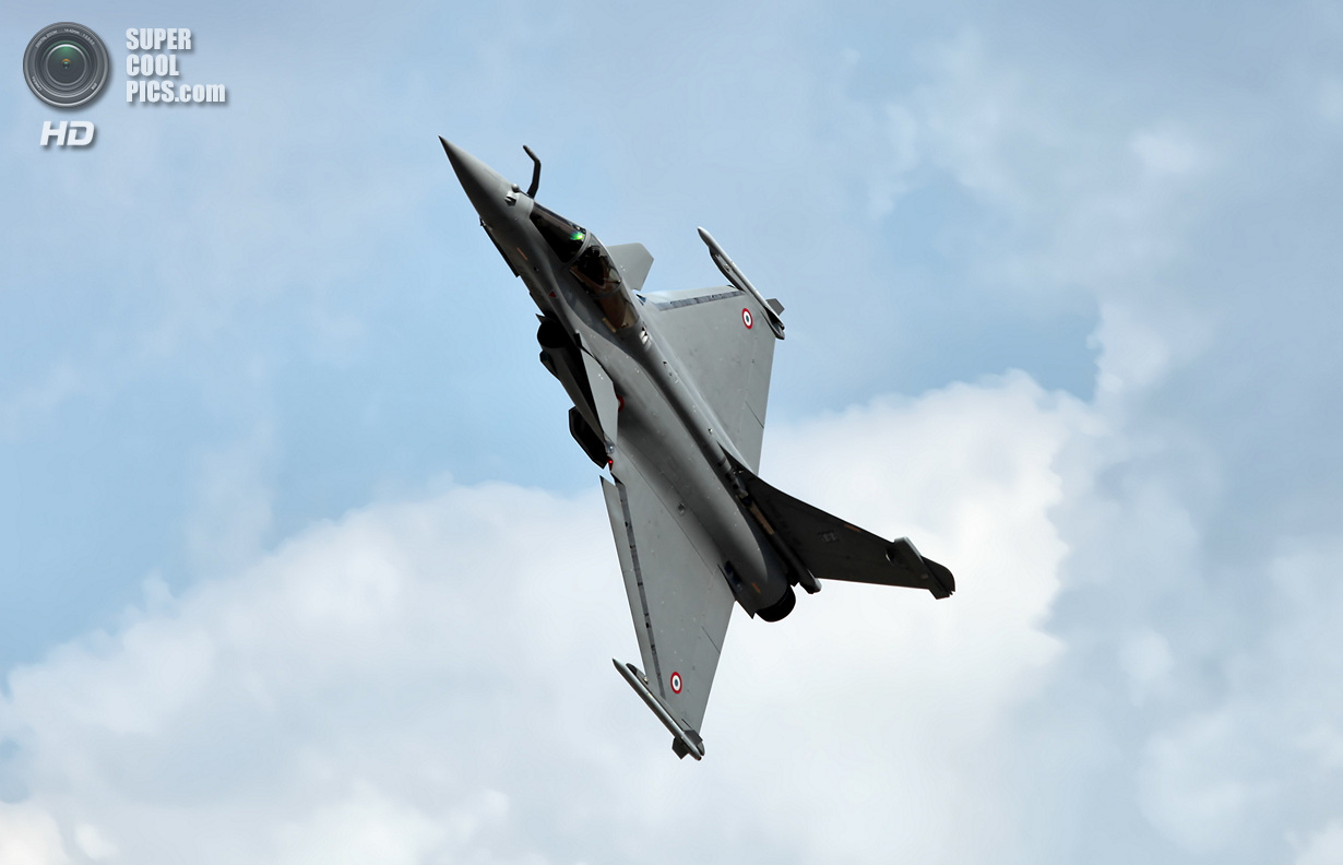 Dassault Rafale: ,   (9 )