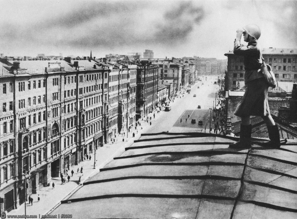 Москва военная (28 фото)