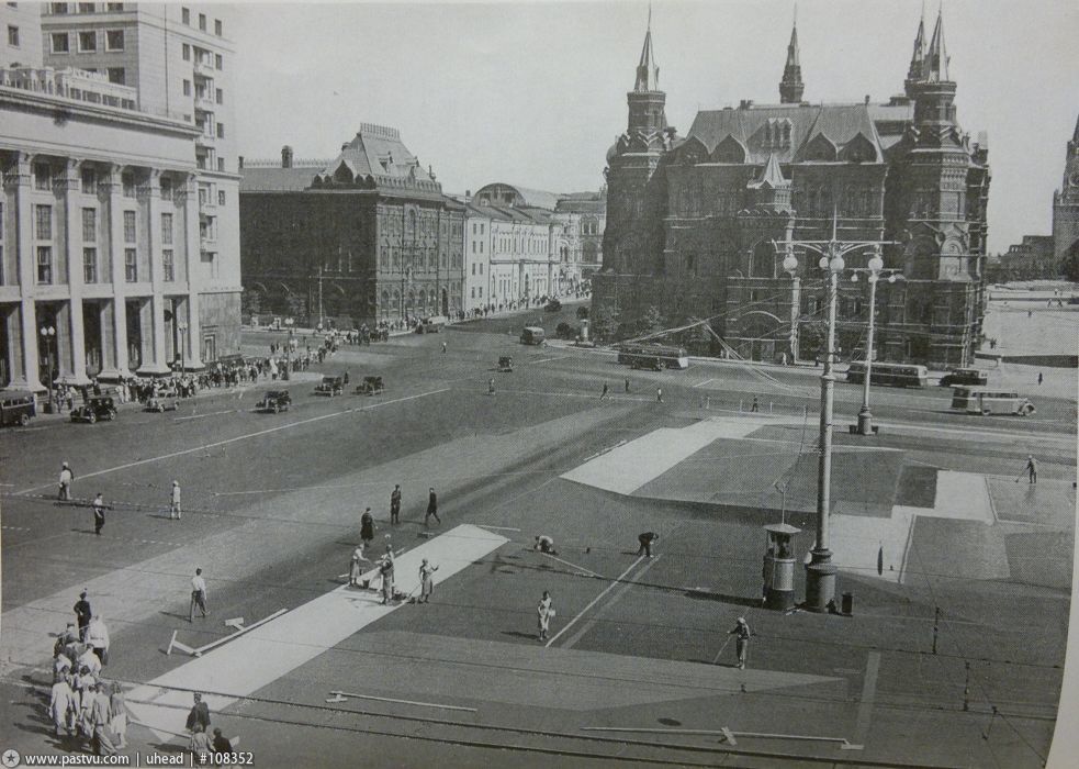 Москва военная (28 фото)