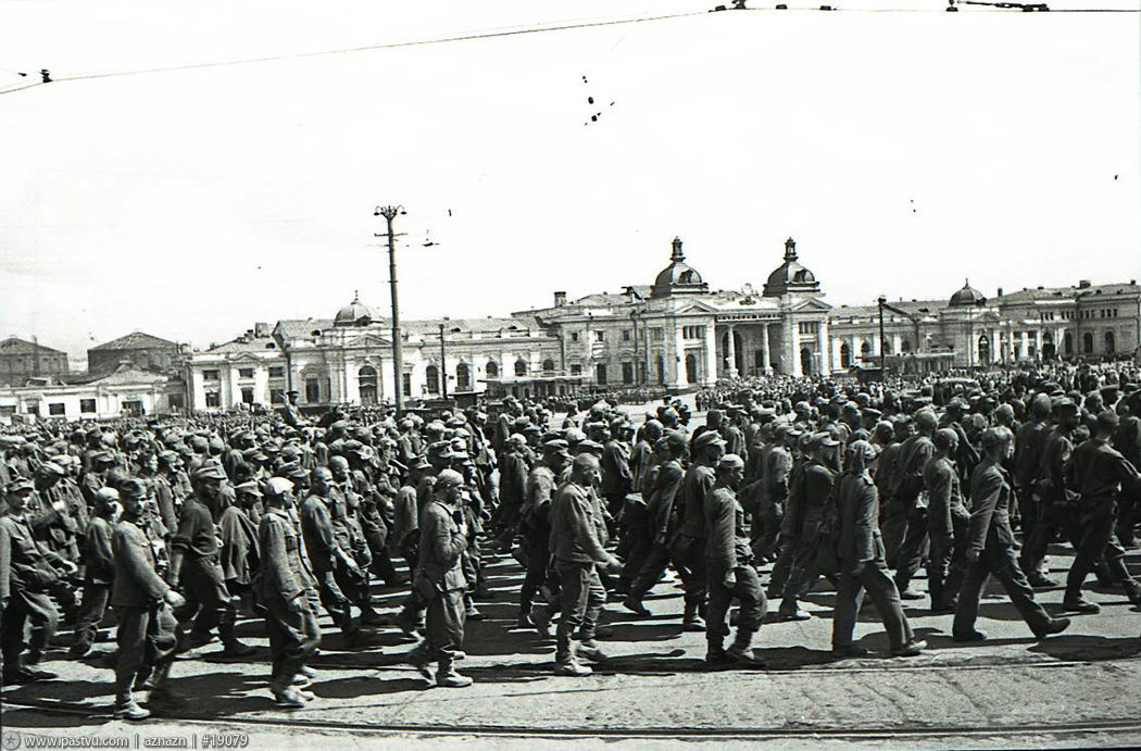 Москва военная (28 фото)