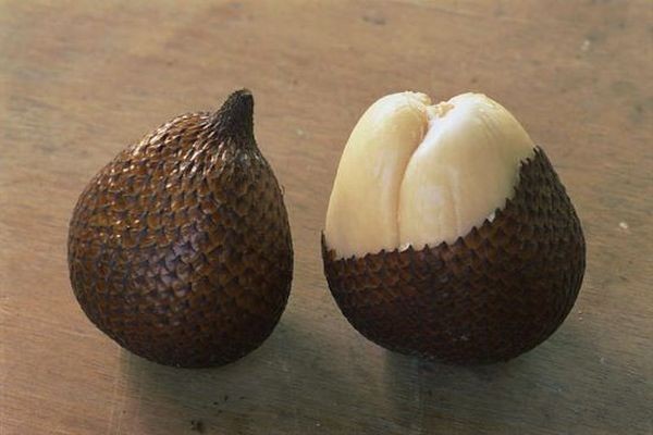 20 экзотических фруктов, о которых вы ничего не знали (20 фото)