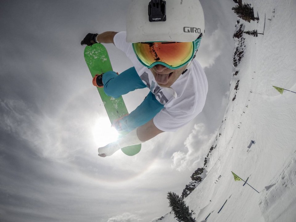  ,   GoPro (14 )