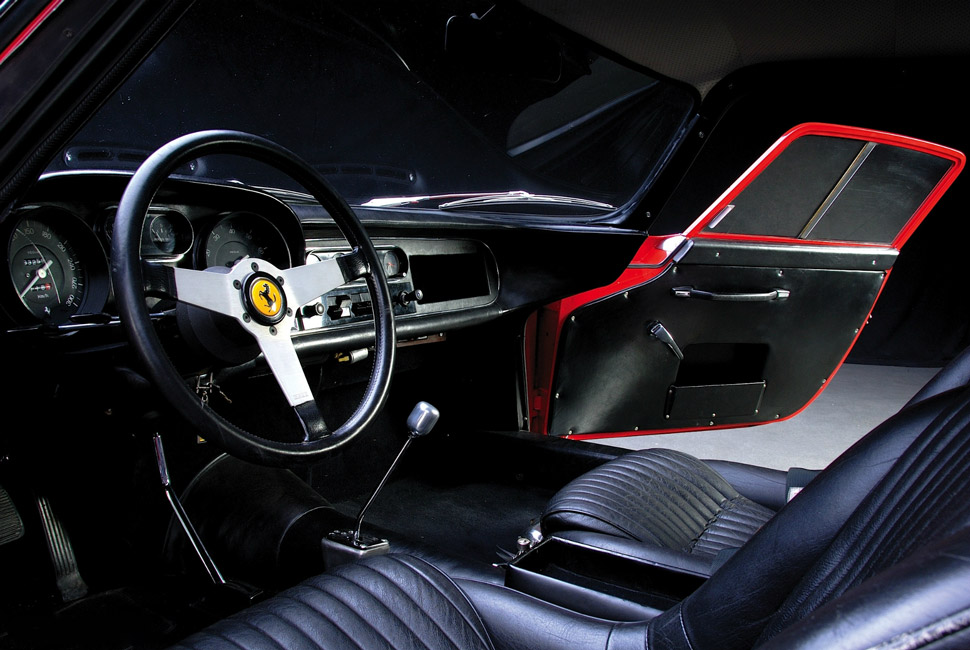 Пятерка самых прекрасных Ferrari в истории (17 фото)