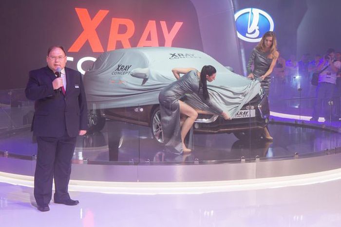     Lada Vesta  Lada Xray (31 )