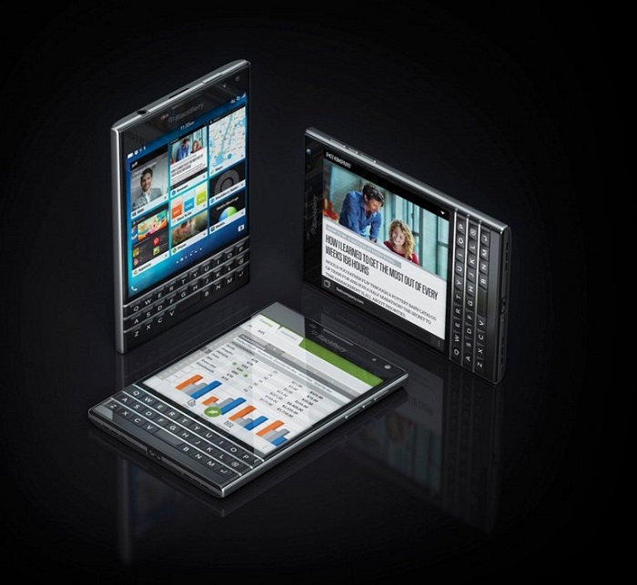   Blackberry Passport (6 )