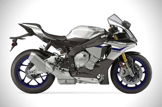 Yamaha YZF-R1 2015 (6 ���� � �����)