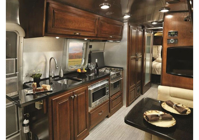 Airstream 2015 - ����� ��������� ���������� ������������ (9 ����)