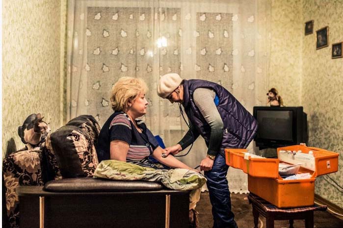 Один день работника скорой помощи (17 фото)