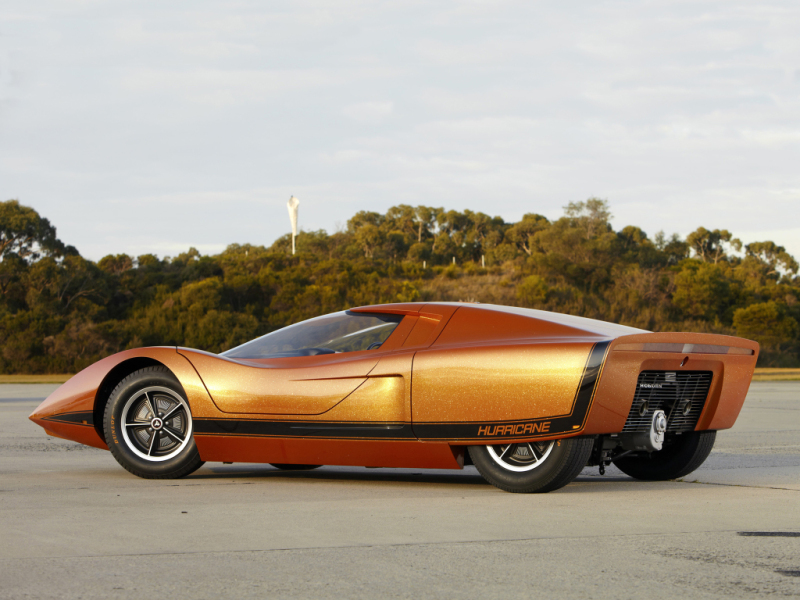 Holden Hurricane:   (9 )