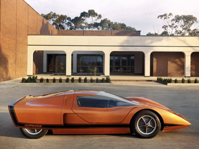 Holden Hurricane:   (9 )