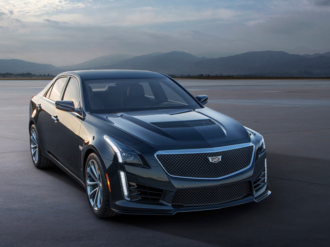 Cadillac CTS-V (8 )