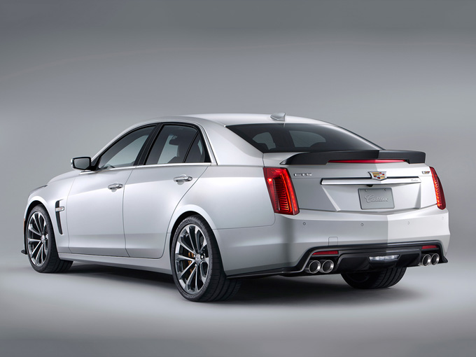 Cadillac CTS-V (8 )