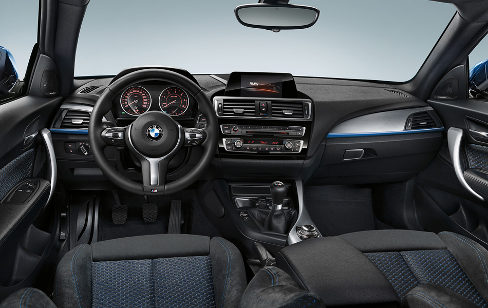 BMW 1-series 2015 (7 )