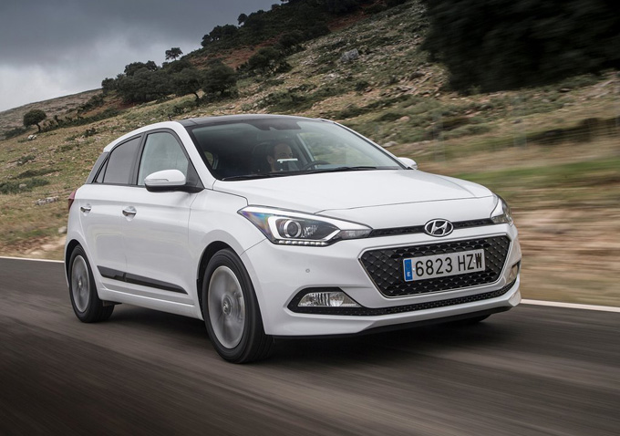 Hyundai i20 2015 (6 )