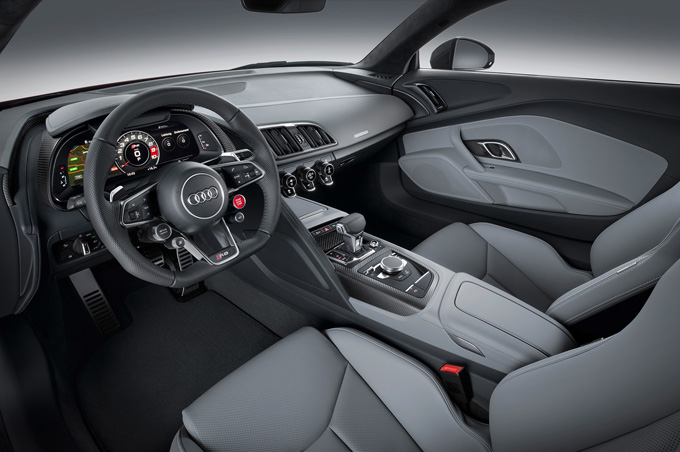 Audi R8 2015 (5 ����)