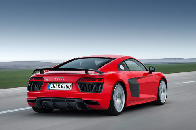 Audi R8 2015 (5 ����)