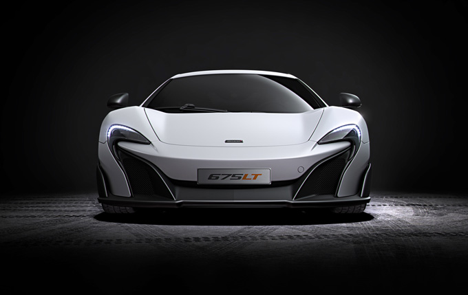 McLaren 675LT (8 )