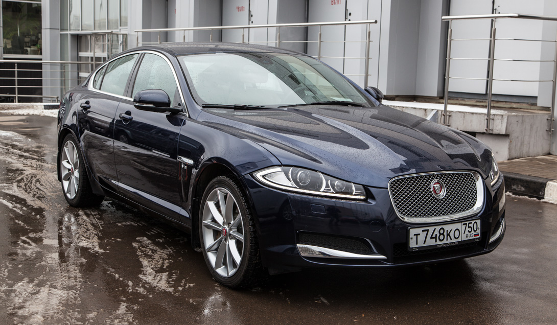 Тест-драйв Trendymen: Jaguar XF (13 фото)
