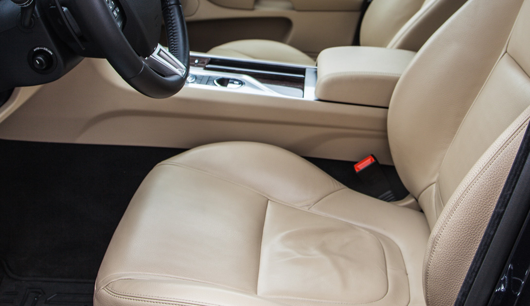 Тест-драйв Trendymen: Jaguar XF (13 фото)