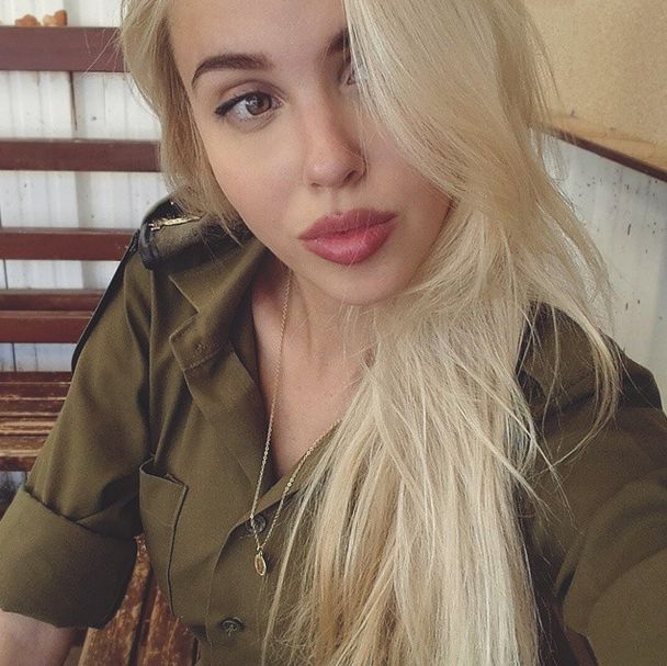       (25 )