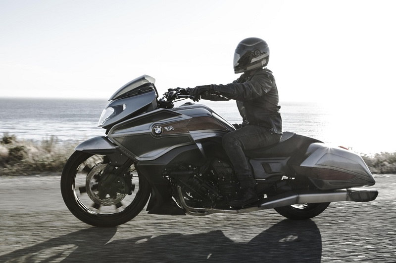 BMW Motorrad Concept 101 (5 фото + видео)