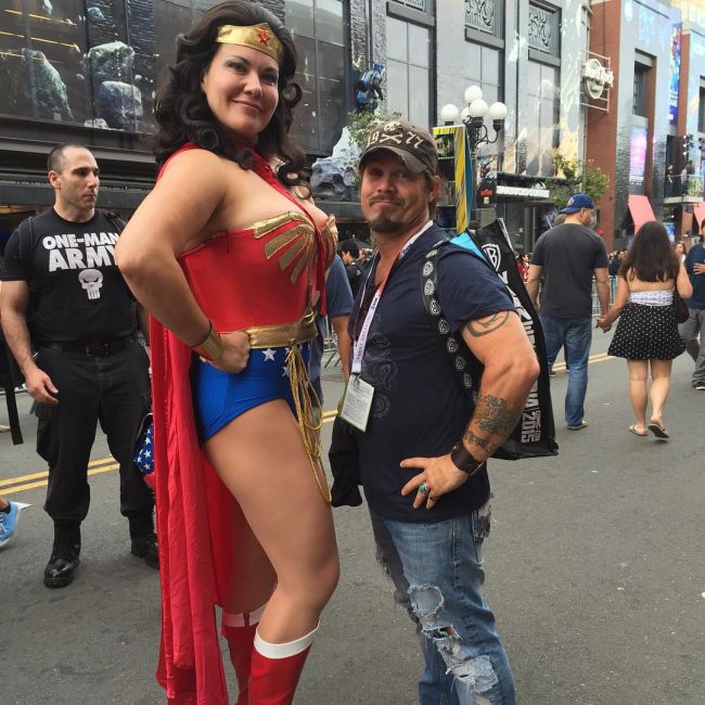    Comic-Con 2015.     (28 )