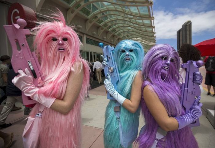    Comic-Con 2015.     (28 )