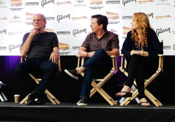   Comic Con        (10 )