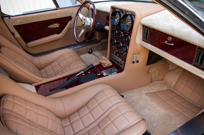   Ferrari 365 GTB/4 Daytona Shooting Brake    (6 )