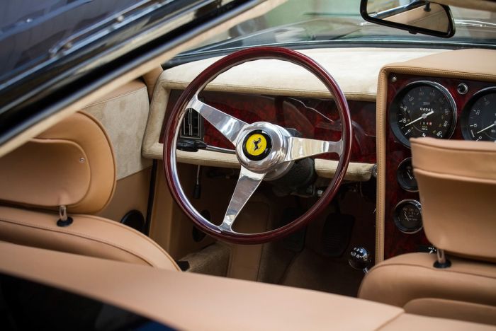   Ferrari 365 GTB/4 Daytona Shooting Brake    (6 )