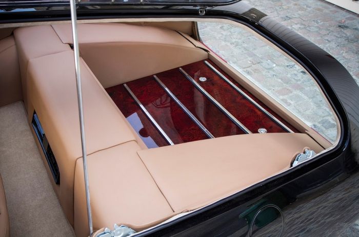   Ferrari 365 GTB/4 Daytona Shooting Brake    (6 )
