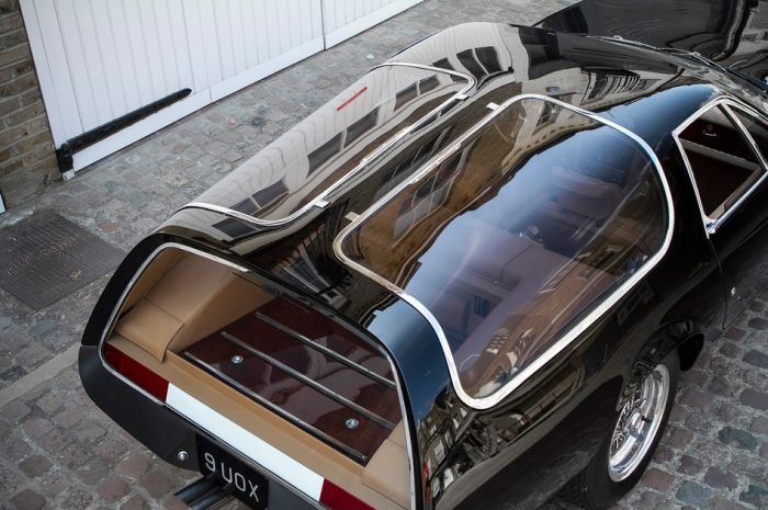   Ferrari 365 GTB/4 Daytona Shooting Brake    (6 )