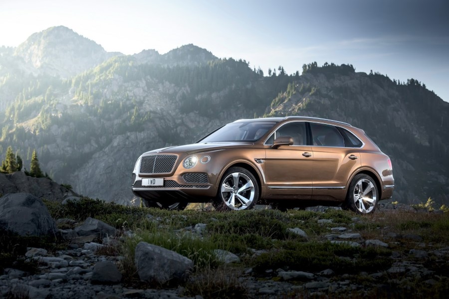 Показан самый крутой внедорожник в мире Bentley Bentayga (20 фото)