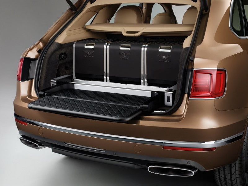 Показан самый крутой внедорожник в мире Bentley Bentayga (20 фото)