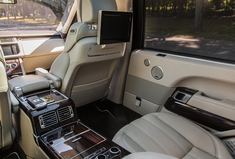 - Trendymen: Land Rover Range Rover LWB (10 )