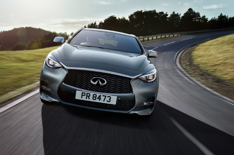 Infiniti Q30:    A-Class  ,   (5  + )