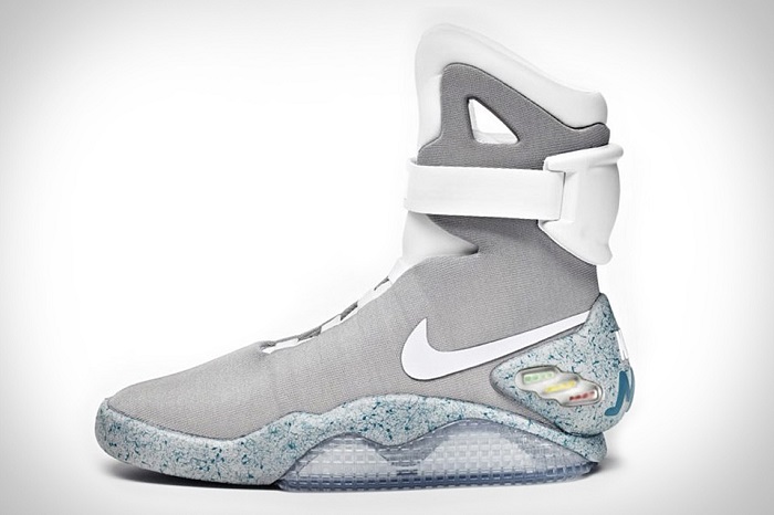   Nike MAG    (2  + )