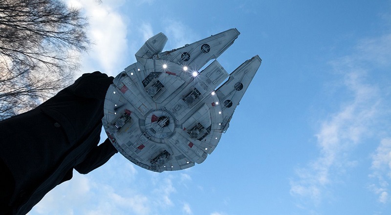 Корабли Star Wars в декорациях планеты Земля (16 фото)