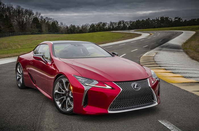 Lexus LC 500:       (7  + )