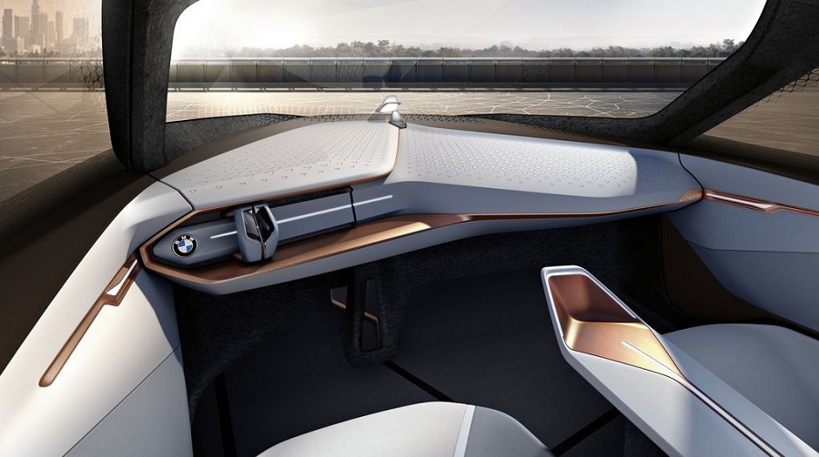 BMW  Vision Next 100:      100  (9  + )