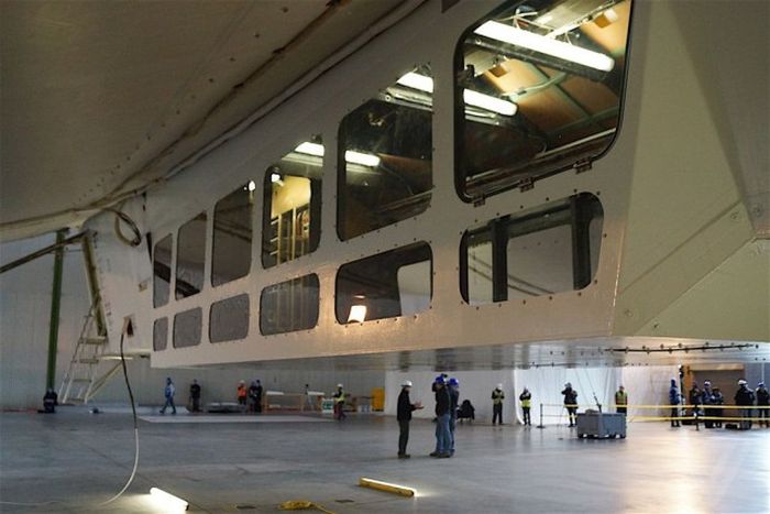      Airlander 10     (19 )