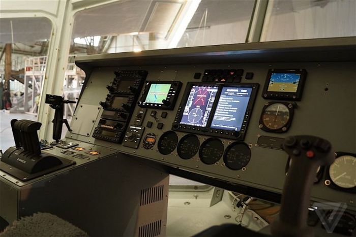      Airlander 10     (19 )